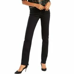 Budget 🛒 Levi's Classic Straight 👖 Jeans 🌟